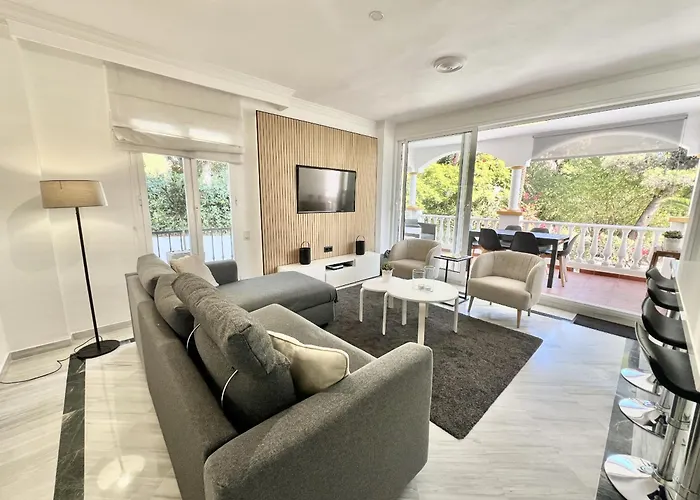 10 - A A 400m De La Mer, Quartier De Nagueles Marbella