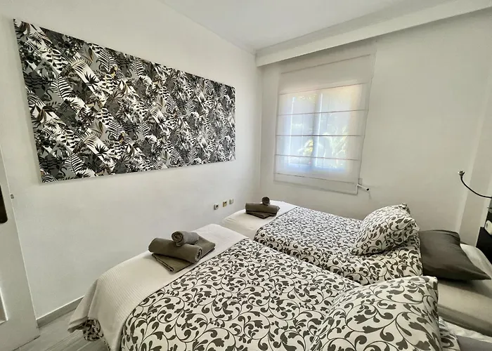 10 - A A 400m De La Mer, Quartier De Nagueles * Marbella