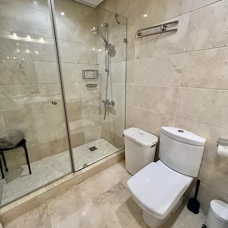 10 - A A 400m De La Mer, Quartier De Nagueles * Марбелья