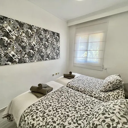 10 - A A 400m De La Mer, Quartier De Nagueles * Marbella