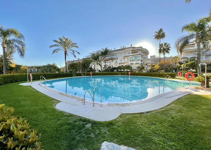 Appartement 10 - A A 400m De La Mer, Quartier De Nagueles Marbella