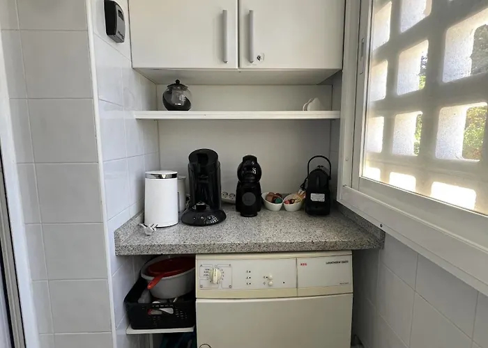 10 - A A 400m De La Mer, Quartier De Nagueles Марбелья