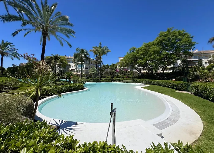 10 - A A 400m De La Mer, Quartier De Nagueles Μαρμπέλλα